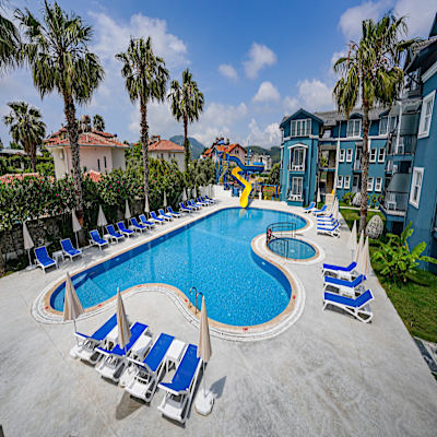 Blue Pearl Hotel